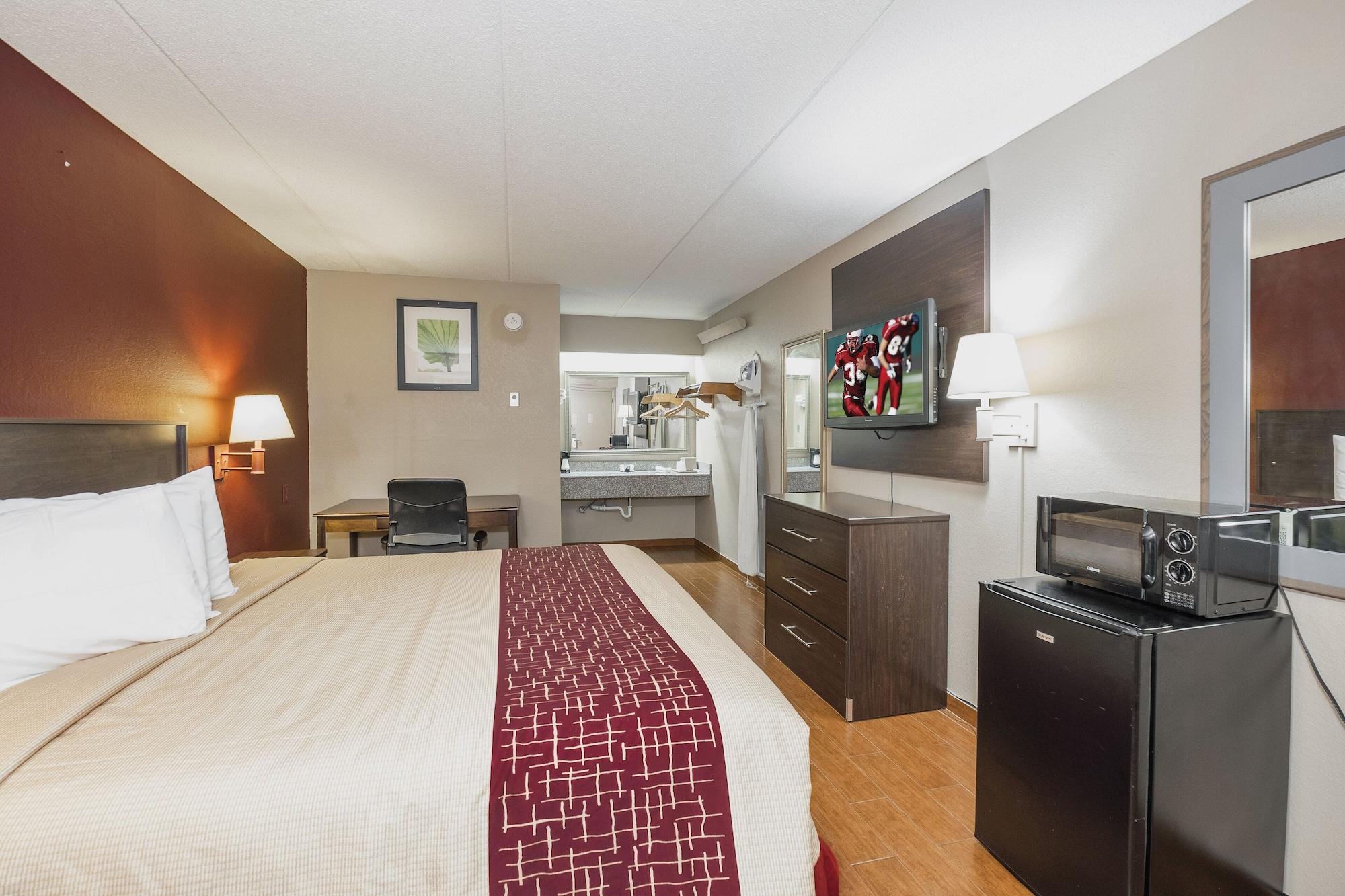 Red Roof Inn Jackson Downtown - Fairgrounds Екстериор снимка